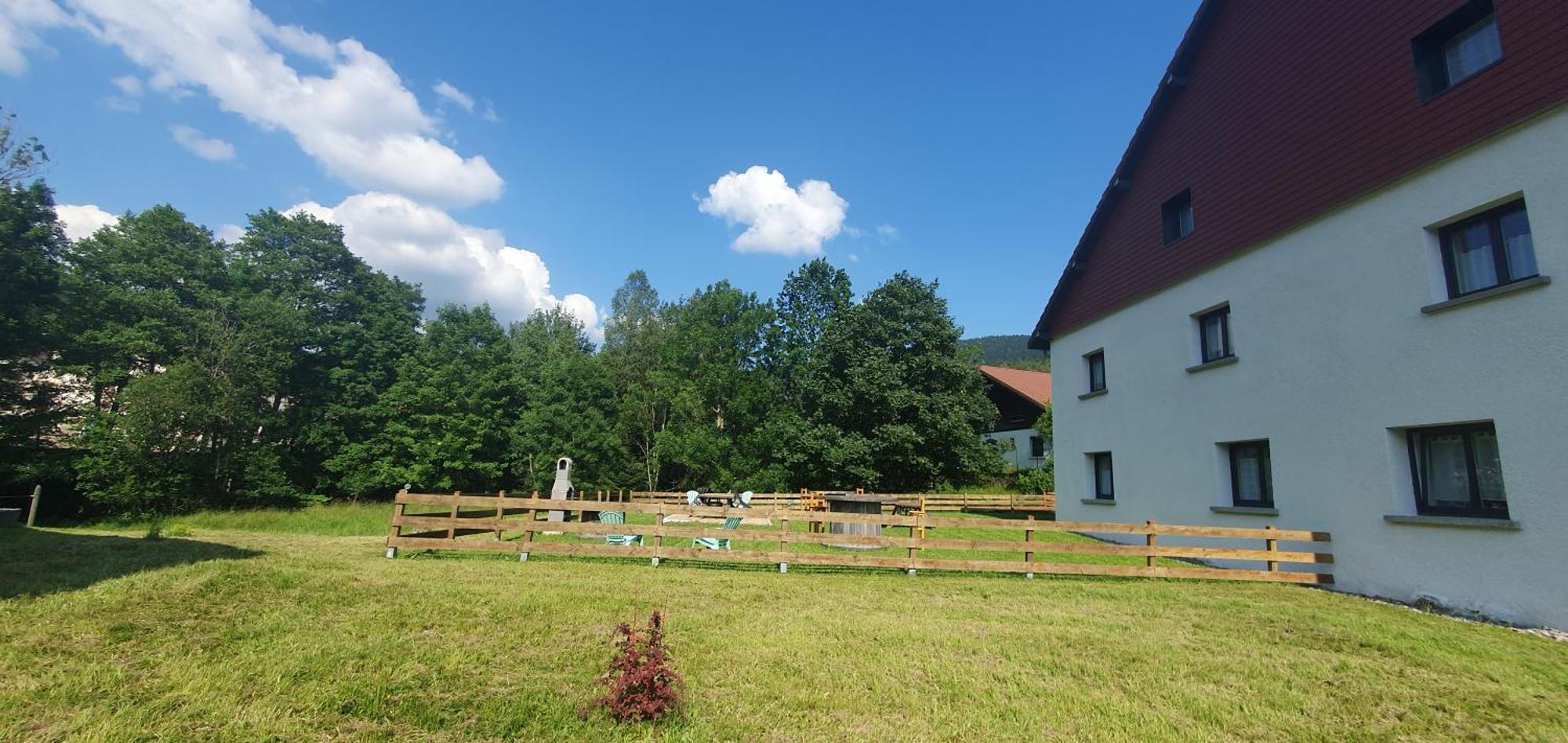 Appart Le Cerf 4 Etoiles 74M2 Cornimont Exterior photo